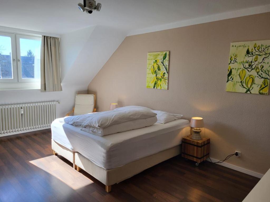 Design Apartment Naehe Duesseldorf เครเฟลด์ ภายนอก รูปภาพ