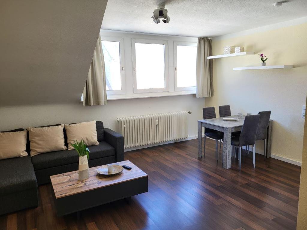 Design Apartment Naehe Duesseldorf เครเฟลด์ ภายนอก รูปภาพ