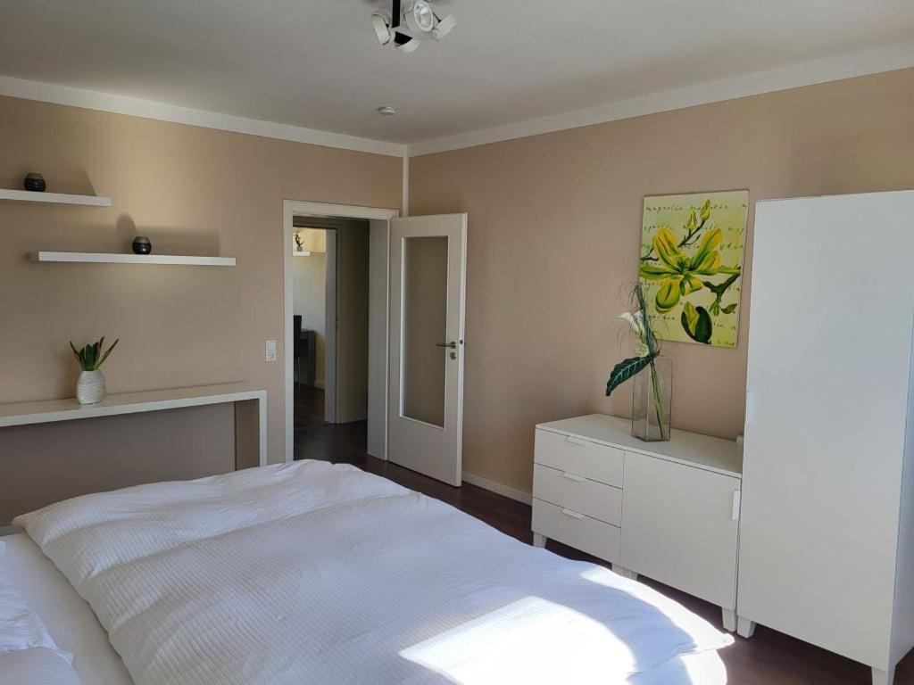 Design Apartment Naehe Duesseldorf เครเฟลด์ ภายนอก รูปภาพ