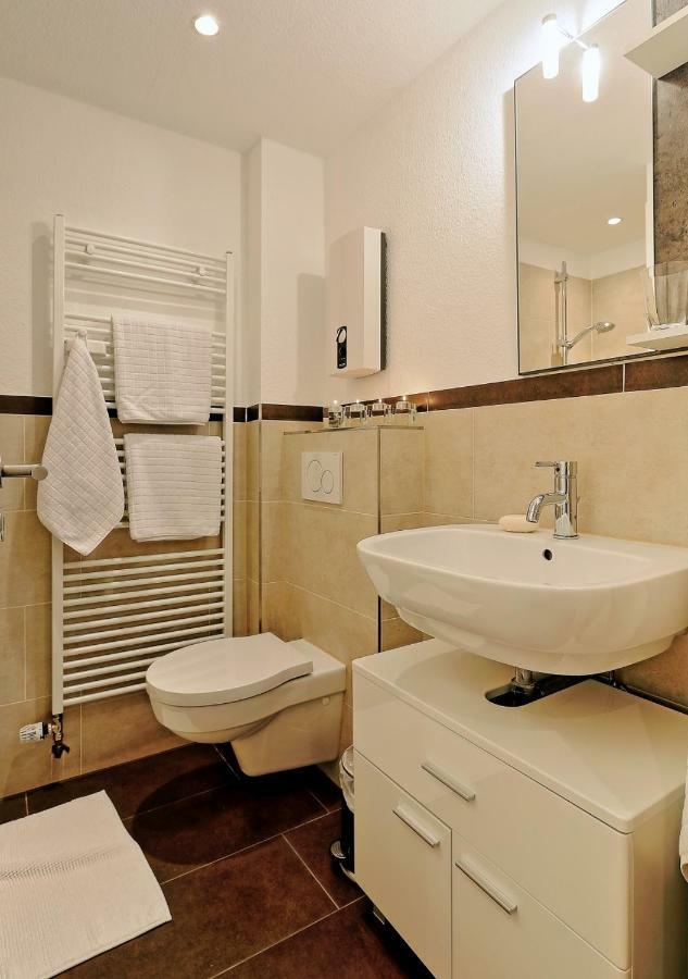 Design Apartment Naehe Duesseldorf เครเฟลด์ ภายนอก รูปภาพ
