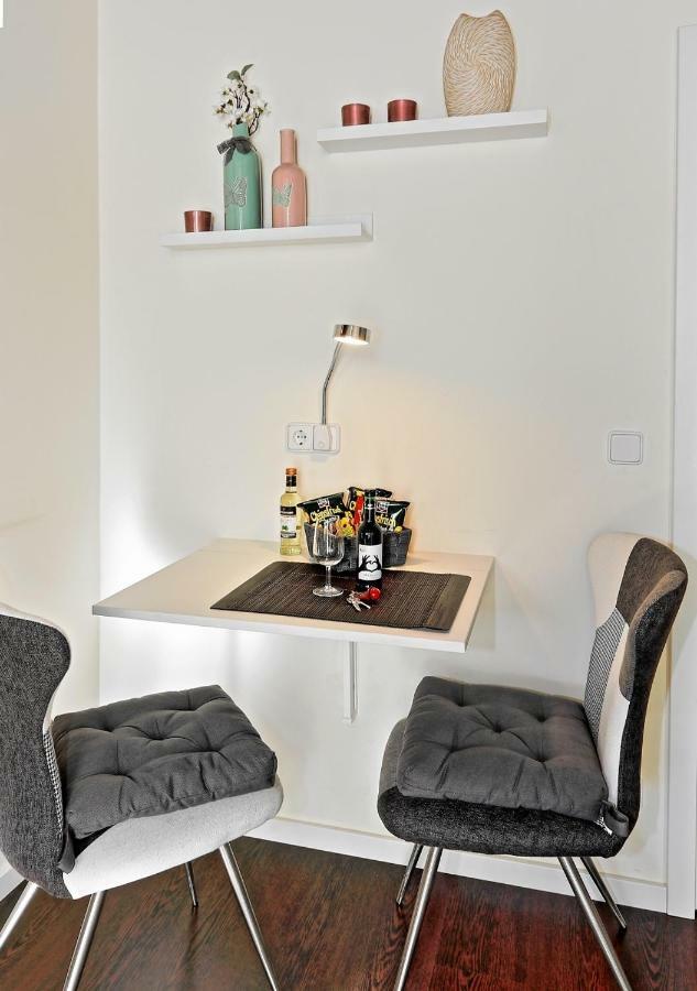 Design Apartment Naehe Duesseldorf เครเฟลด์ ภายนอก รูปภาพ